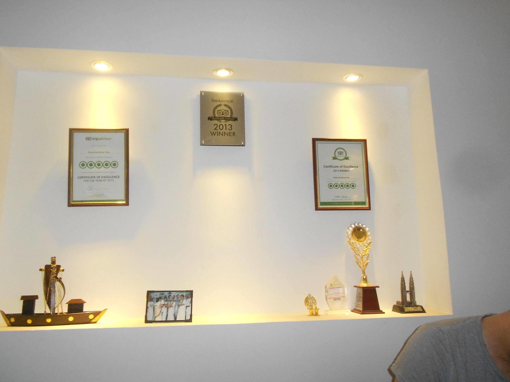 Heavenly Homestay Kochi Exteriör bild