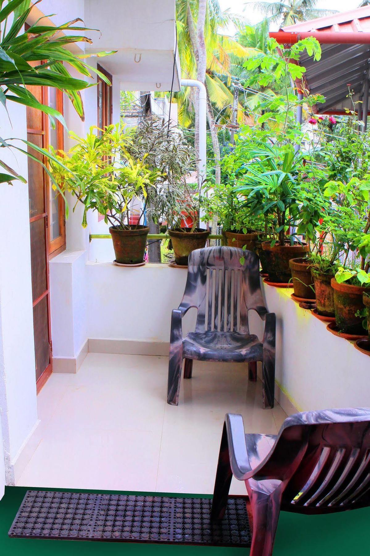 Heavenly Homestay Kochi Exteriör bild