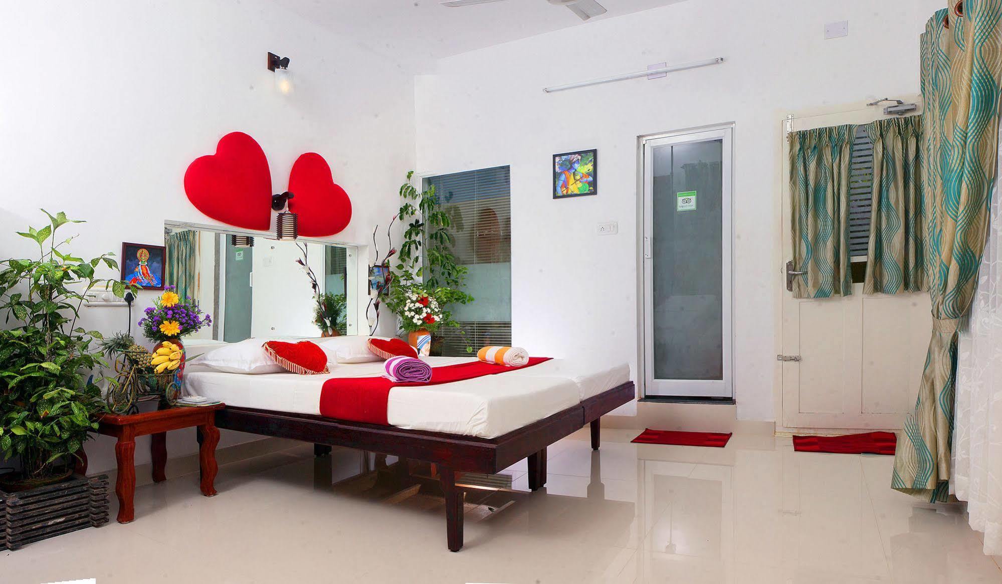 Heavenly Homestay Kochi Exteriör bild